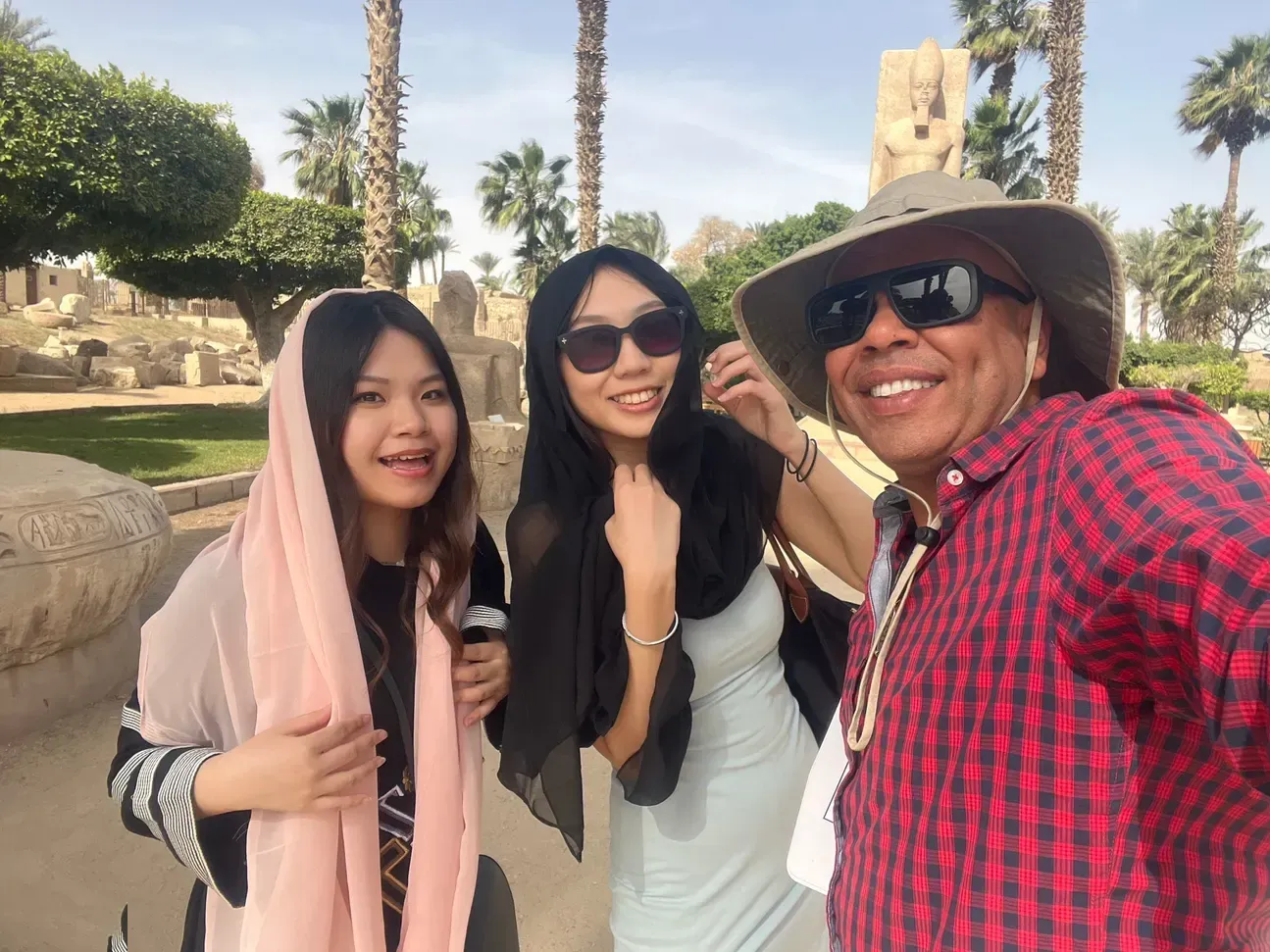 Giza Pyramids & Sphinx Half-Day Tour — view 2