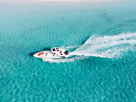 Private Island Hopping Speedboat — view 2