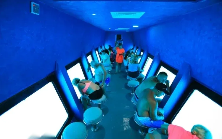 Semi-Submarine Tour — view 4